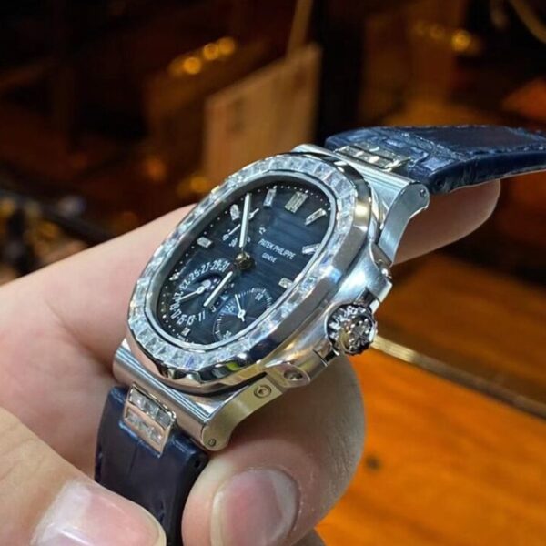 Branded Nautilus Blue Diamonds Men Watch 27 - Image 3
